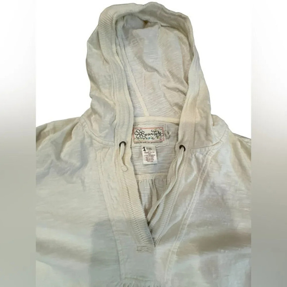 EUC Aventura off white hooded long sleeve tee Organic Cotton - Picture 5 of 6